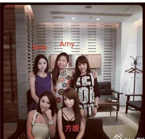 一姐娱乐瓜瓜吃瓜视频,揭秘娱乐圈幕后真相，吃瓜群众狂欢时刻