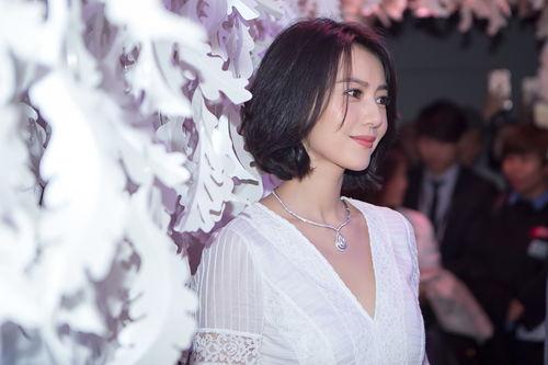 娱乐吃瓜君高圆圆,娱乐圈的清新女神，吃瓜君眼中的时尚宠儿