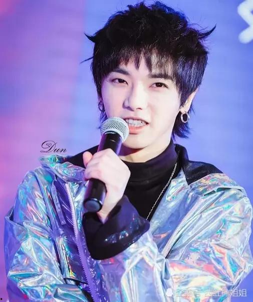 娱乐圈吃瓜爆料华晨宇,揭秘明星背后的故事